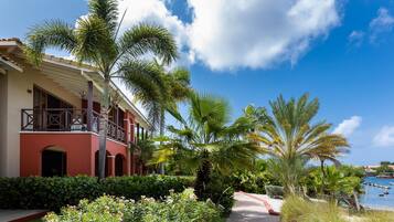 2 habitaciones y acceso a internet