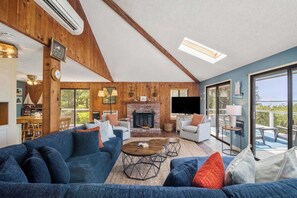 Televisie en een kantoor