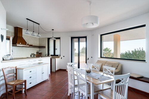 Villa Polignano con Piscina by Wonderful Italy