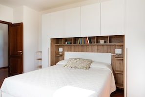 บ้านพัก | 4 ห้องนอน