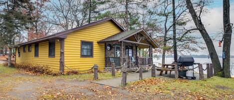 House (3 Bedrooms) | Front of property