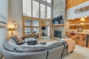 House (4 Bedrooms) | Front of property