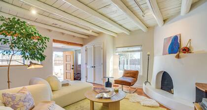 3 Mi to Downtown - Condo w/ Hot Tub in Santa Fe!
