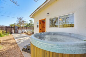 Apartment (1 Bedroom) | Interior - 3 Mi to Downtown - Condo w/ Hot Tub in Santa Fe! (Santa Fe)