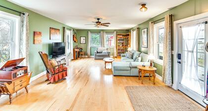 'the Olde Westerlo Village House' < 1/2 Mi to Park
