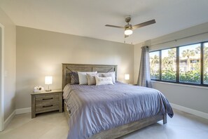 Apartment (1 Bedroom) | Interior - Walk to Blue Heron Beach: 1st-floor Lakefront Unit (Fort Pierce)