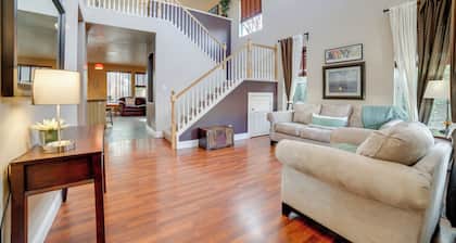 Ski Getaway w/ Hot Tub: Reno Home By Attractions