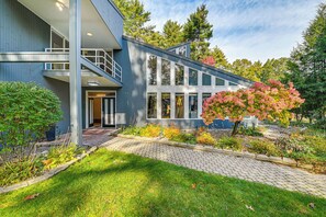 House (5 Bedrooms) | Interior - 2 Mi to Six Flags: Lake George Home w/ Large Patio (Queensbury)