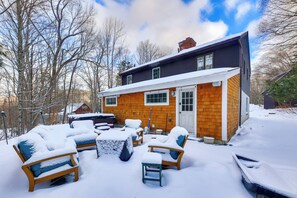 House (4 Bedrooms) | Interior - 5 Mi to Skiing: Home w/ Hot Tub & Patio! (Killington)
