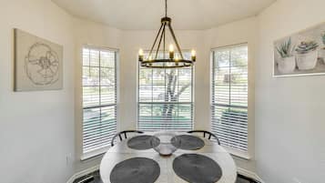 Rumah (3 Bedrooms) | Interior