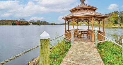 St Joseph River, Lake Michigan Access: Luxury Home