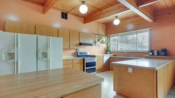 House (1 Bedroom) | Interior