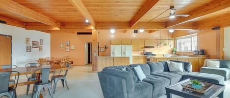 House (1 Bedroom) | Interior