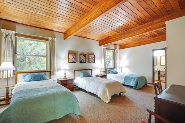 House (1 Bedroom) | Interior