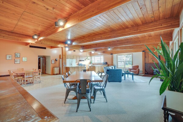 Grand Rural Wisconsin Retreat: Full Indoor Gym - Eden, WI