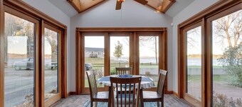 Lakeside Couple's Escape w/ Dock in Newport!