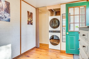 Casa (2 Bedrooms) | Interior