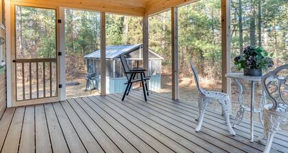 'camp Crescendo' Rustic Waterboro Cabin By Lake