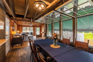 Cottage (3 Bedrooms) | Intérieur