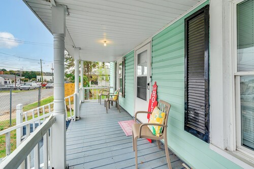 1 Mi to Stadium: Home w/ Porch in Greenville!