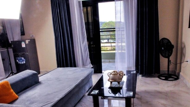 Smart TV - Furnished apartments in Migori : Deluxe Double Room (Migori)