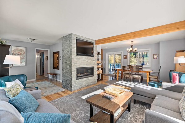 TV, fireplace, DVD player, offices