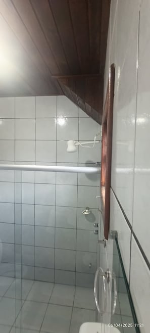 Towels, soap, shampoo, toilet paper