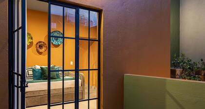 Holt Art Deco Retreat in Vibrant 3 Bedroom Villa