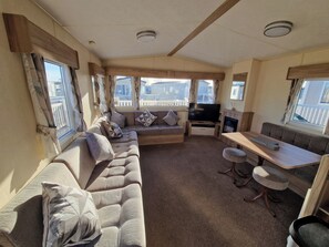 Chalet | Area keluarga | TV dan perapian