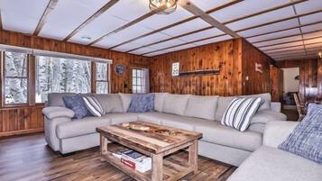 TV connectée, cheminée