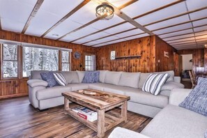 スマートテレビ、暖炉