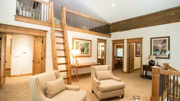 Chambre, 4 chambres | Intérieur