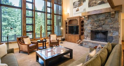 9201 - Silver Aspen - Five Bedroom + Loft Luxury Townhome 4 Hotel Room