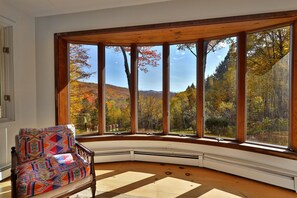 House, 4 Bedrooms | Interior