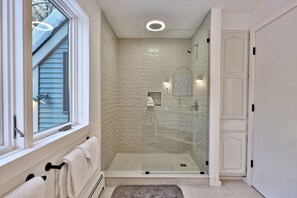 Bathroom - Mountainview Escape 4 Bedroom Home (Killington)