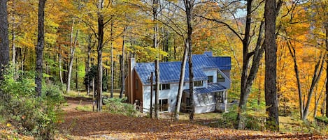House, 4 Bedrooms | Exterior