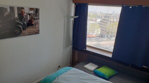 2 chambres, fer et planche Ă repasser, Wi-Fi gratuit, draps fournis
