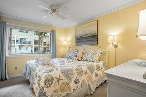 2 室のベッドルーム、アイロン / アイロン台、WiFi (無料)、ベッドシーツ