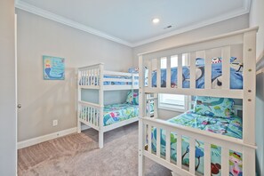 7 bedrooms, iron/ironing board, travel crib, free WiFi