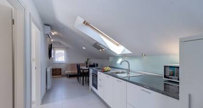 Apartment Pineta 3, offers you comfort for your ideal vacation, located in Artatore.