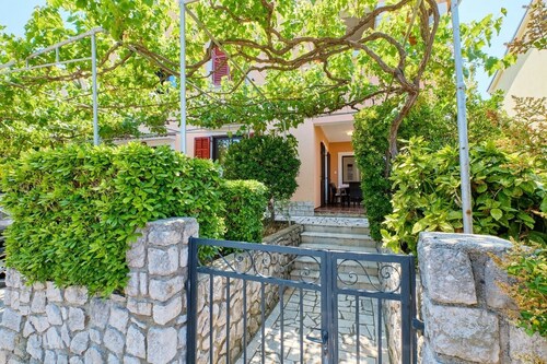 Apartment Ady 1 in Mali Lošinj, offering accommodation for up to 5 people.