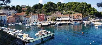 Newly renovated apartment Jelena 1, for 4 people, in Veli Lošinj.