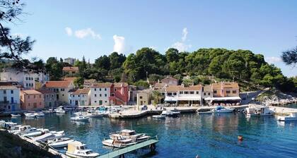 Newly renovated apartment Jelena 1, for 4 people, in Veli Lošinj.