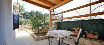 Studio Rahela 3 in Mali Lošinj, Zagazinjine. Suitable for 2 people.