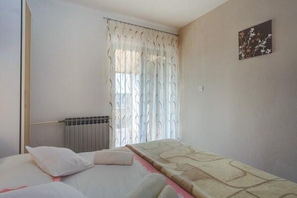 1 Schlafzimmer, WLAN, Bettwäsche