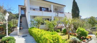 Apartment Rahela 1 in Mali Lošinj, suitable for 4 people.