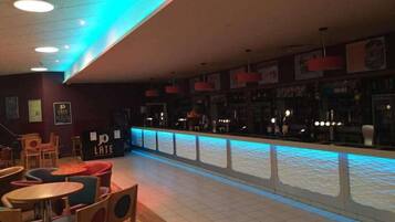 Chalet | Bar (on property)