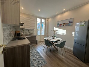 Fridge, oven, stovetop, dishwasher - House Viareggio Monica grande (Viareggio)