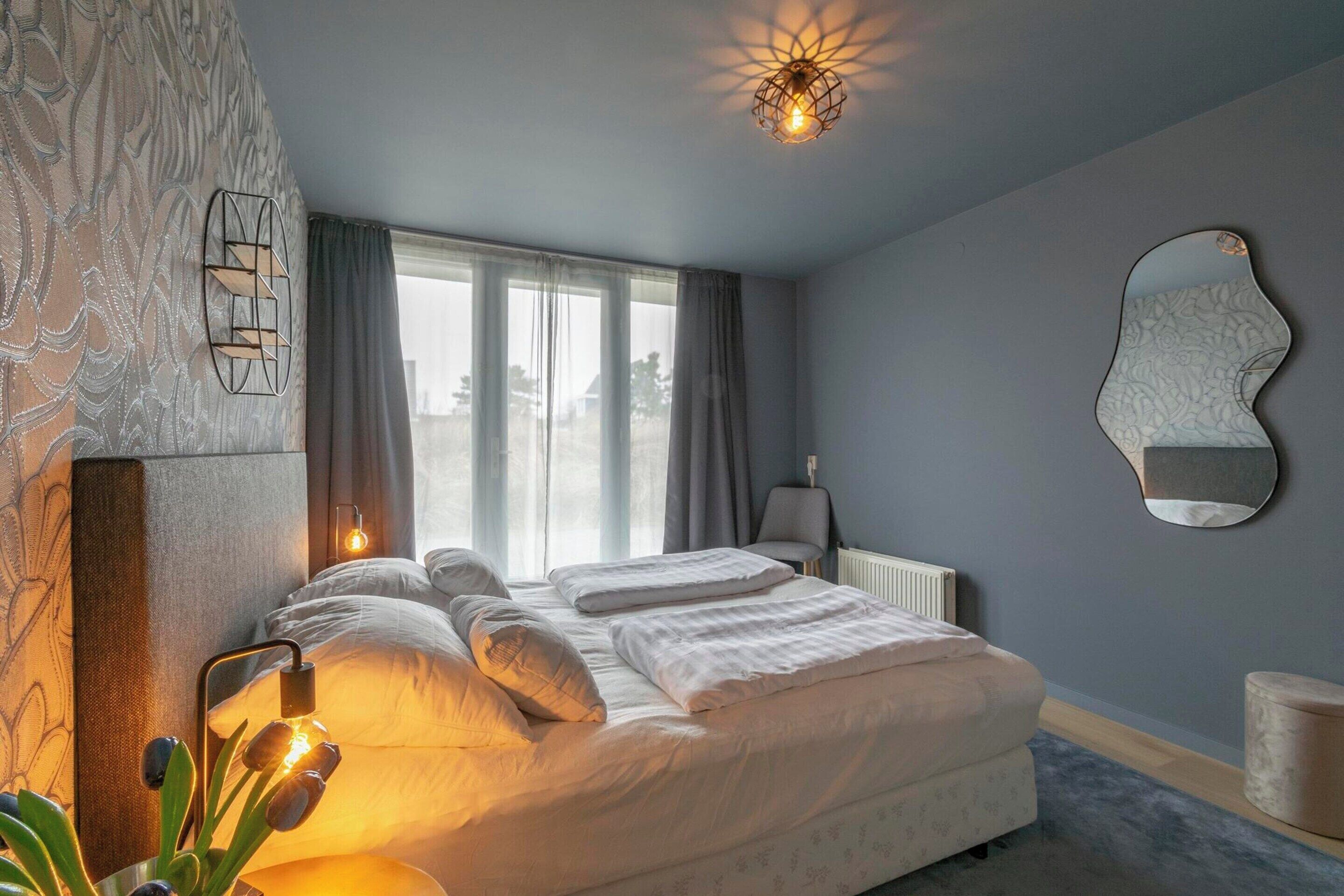 Deluxe Apartment, 2 Bedrooms | 6 bedrooms, bed sheets