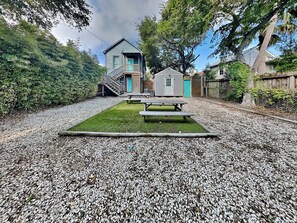 Casa, diversos llits, pati, vistes al jardí (Manor - No Pets Allowed) | Vista des de l'habitació